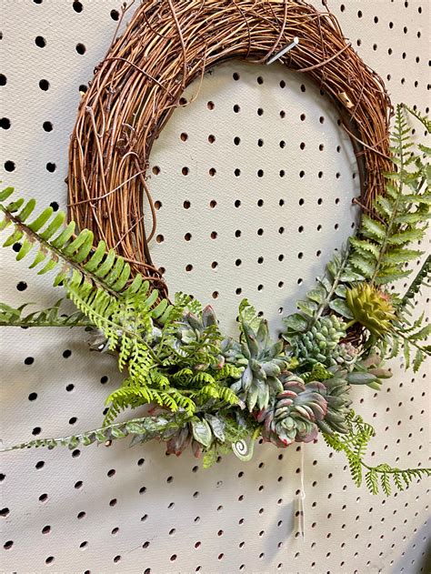 14 inch grapevine wreath